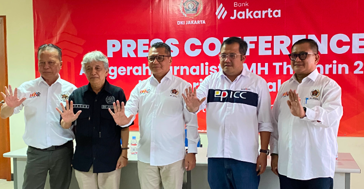 Ketua PWI Jaya, Kesit B. Handoyo saat konferensi pers Lomba Karya Jurnalistik Mohammad Hoesni Thamrin (MHT) 2026 di Sekretariat PWI Jaya, Jakarta Pusat (10/6/2026).