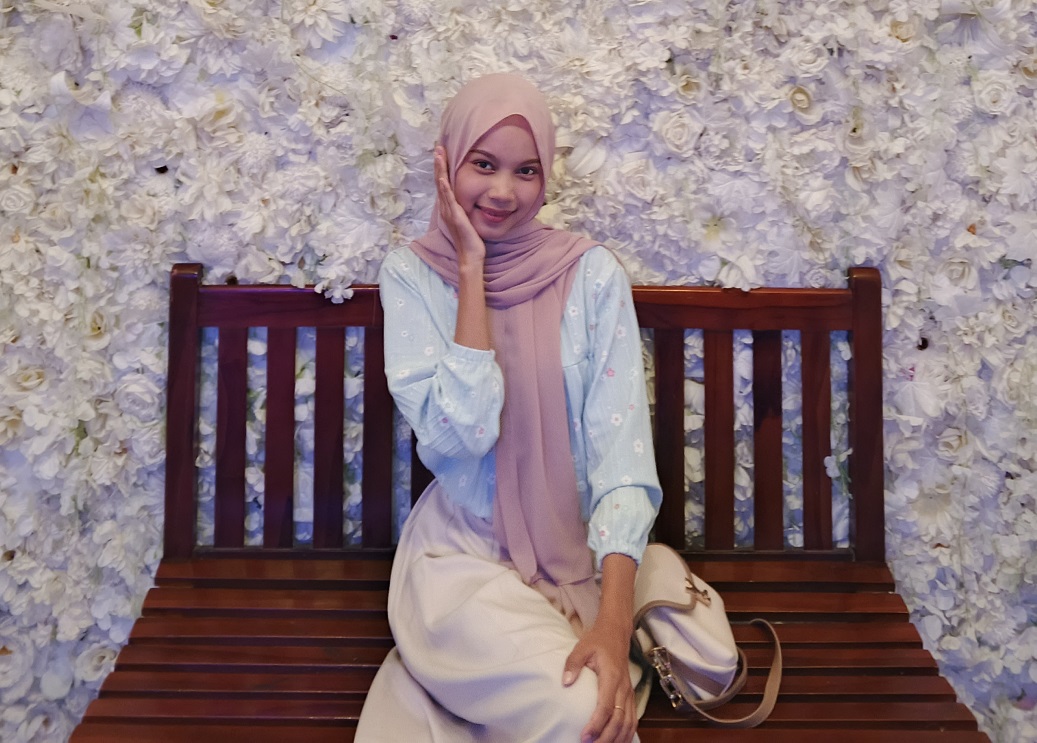 Nazwa Aulia (Mahasiswa aktif prodi Pendidikan Bahasa dan Sastra Indonesia UIN Syarif Hidayatullah Jakarta)