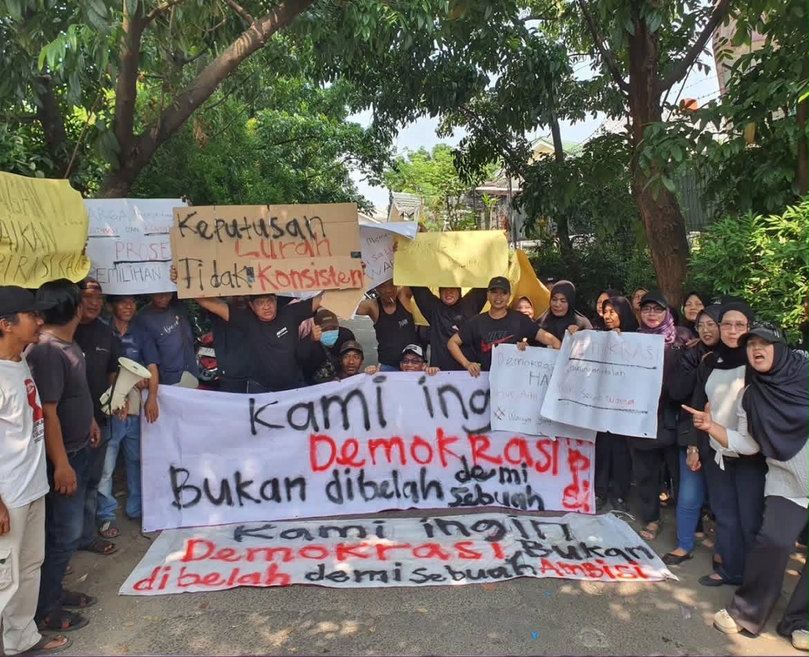 Polemik Pemilihan Ketua RW 01 Cikokol Warga Minta Kejelasan, Kecamatan Lakukan Evaluasi (2) Polemik Pemilihan Ketua RW 01 Cikokol Warga Minta Kejelasan, Kecamatan Lakukan Evaluasi