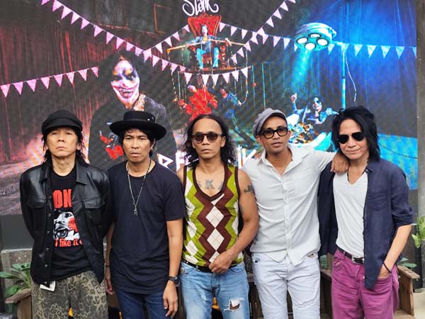 Slank Tegaskan Fufufafa Sebagai Simbol Kritik Etika Digital, Bantah Tudingan Meredup Slank Tegaskan Fufufafa Sebagai Simbol Kritik Etika Digital, Bantah Tudingan Meredup