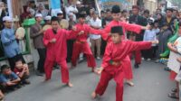 Sunatan Massal Meriahkan Milad ke-21 Team Hadroh Marawis Al Mukhlisin (2) Sunatan Massal Meriahkan Milad ke-21 Team Hadroh Marawis Al Mukhlisin