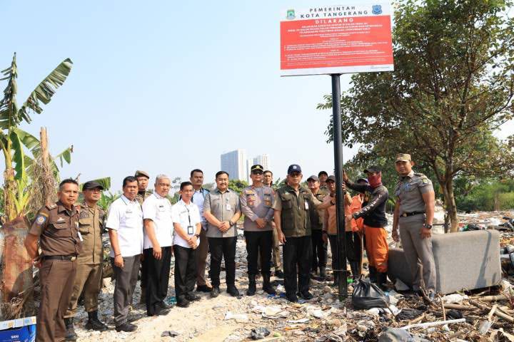 TPS Ilegal di Pinang Disegel, Pemkot Tangerang Kejar Pembuang Sampah Liar (1) TPS Ilegal di Pinang Disegel, Pemkot Tangerang Kejar Pembuang Sampah Liar