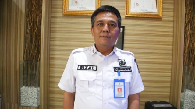 Kepala Disdukcapil Kota Tangerang, Rizal Ridolloh, mengatakan jumlah penduduk Kota Tangerang saat ini mencapai 1.976.599 jiwa,