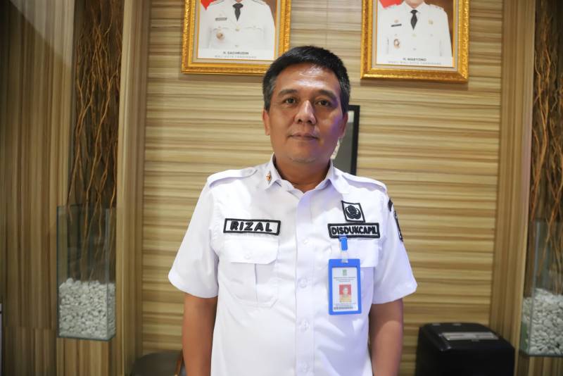 Kepala Disdukcapil Kota Tangerang, Rizal Ridolloh, mengatakan jumlah penduduk Kota Tangerang saat ini mencapai 1.976.599 jiwa,