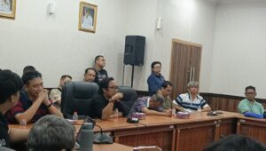Kobe Absen dari RDP DPRD, Misteri Bau Menyengat di Panongan Belum Terungkap