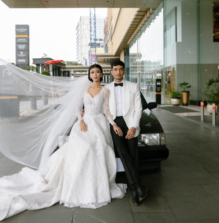 Setiap kisah cinta memiliki perjalanannya masing-masing, dan setiap pernikahan yang berkesan selalu diawali dengan persiapan yang penuh makna.Memahami pentingnya setiap langkah dalam perjalanan tersebut, Hotel Episode Gading