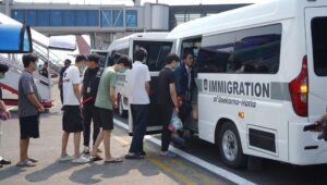 Terlibat Judi Online, 92 Warga Negara Tiongkok Dideportasi dan Dicekal Seumur Hidup
