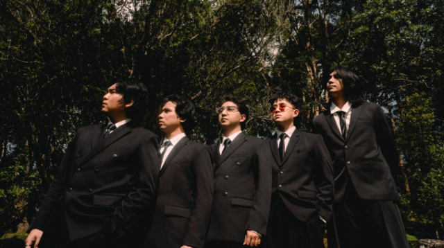 The Lantis mainkan lagu Naif. (foto dokthe lantis)
