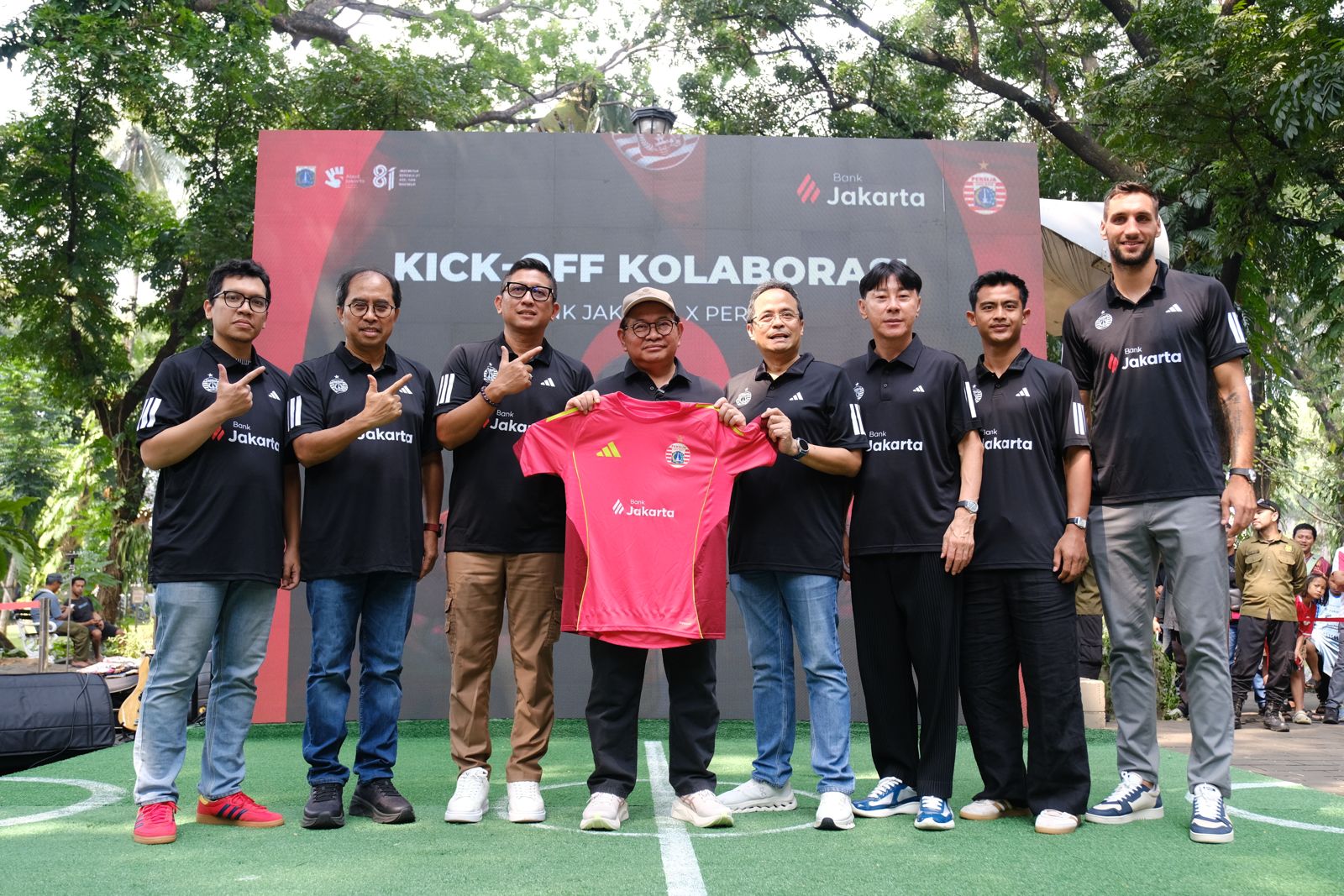 Gubernur Pramono Apresiasi Sinergi Bank Jakarta-Persija, Berharap Juara di Usia 500 Tahun Jakarta