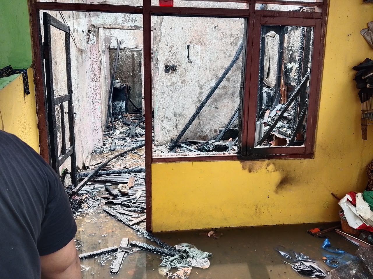 Kebakaran Hanguskan Satu Rumah dan Tiga Kontrakan di Ciledug