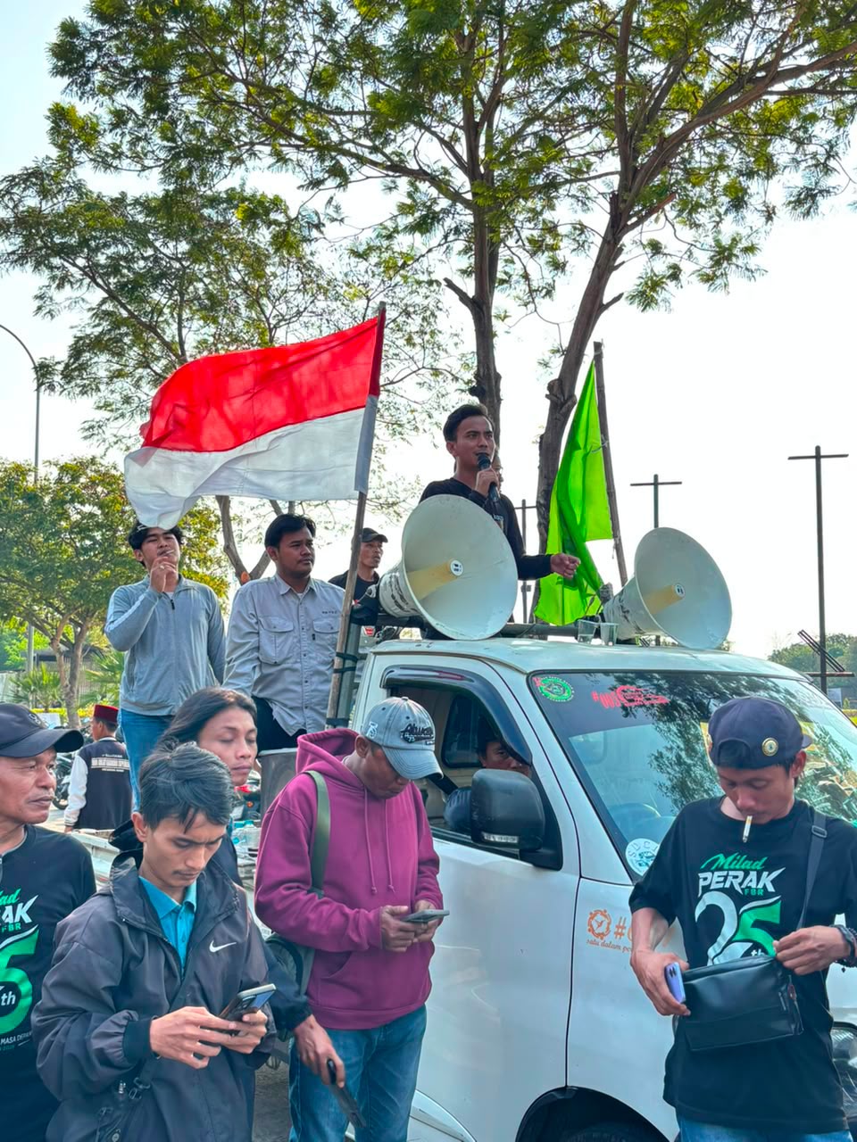 Massa FBR dan Ampera Geruduk Metland Cyber Puri, Tuding Ada Penyerobotan Lahan 32 Hektare
