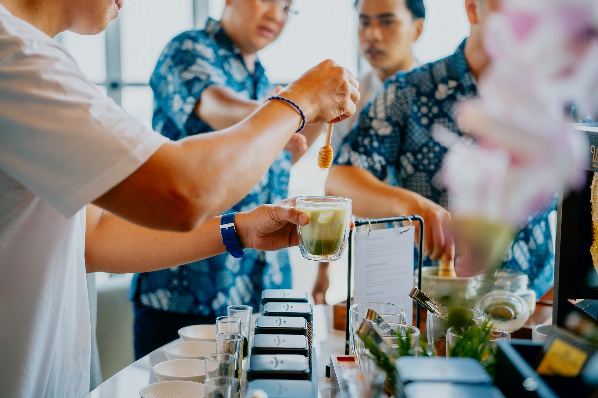 Pengalaman afternoon tea eksklusif di lantai 19 HARRIS Hotel Serpong