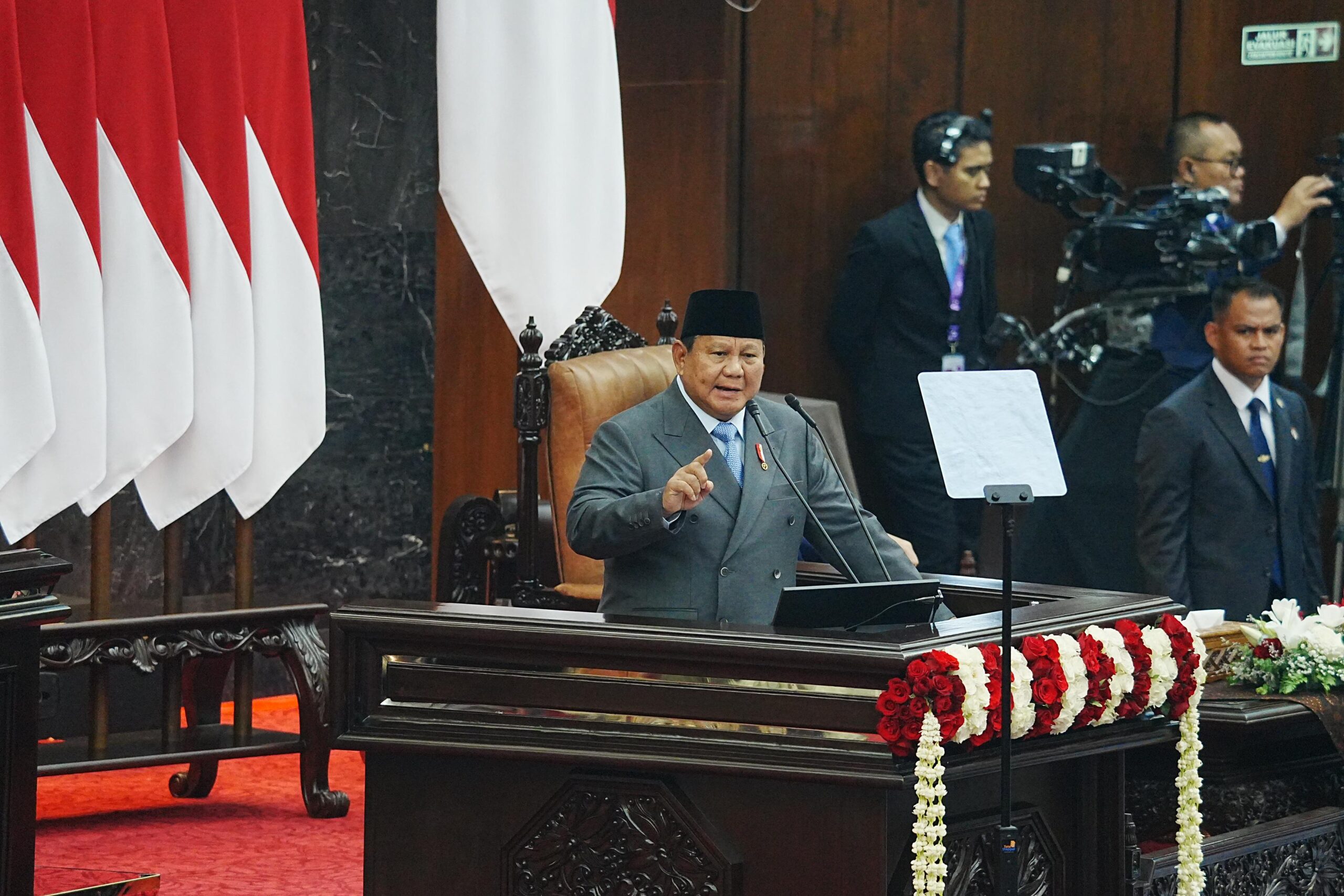 Prabowo Digitalisasi Bansos Pangkas Verifikasi hingga Hitungan Menit