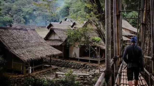 Aturan Wisatawan di Baduy Panduan Lengkap Sebelum Menjejakkan Kaki di Tanah Adat Kanekes