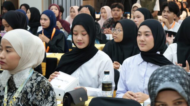 Beasiswa Tangerang Gemilang 2026, 1.000 Lebih Mahasiswa Dapat Bekal Kuliah