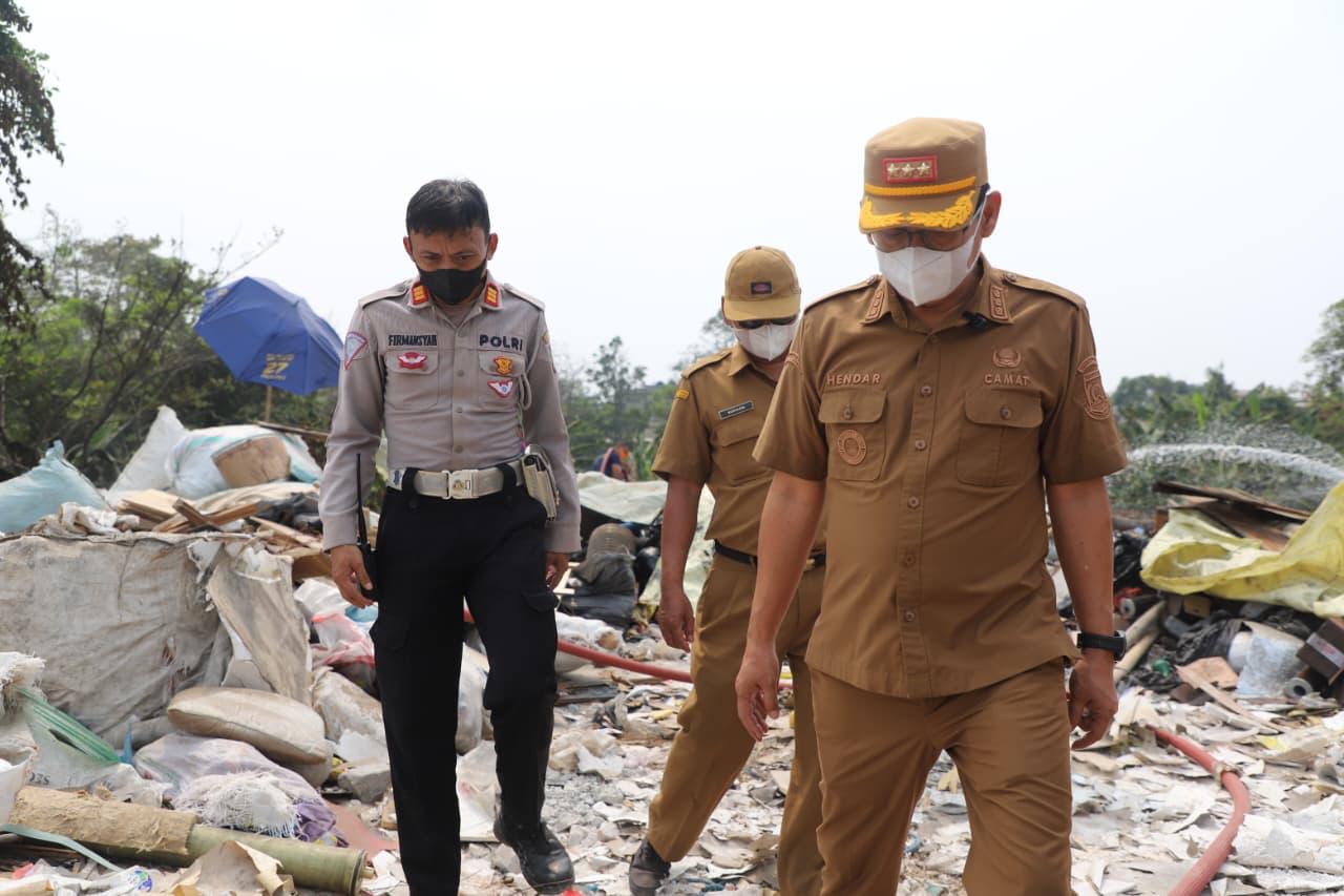 Gerak Sat-set, Kecamatan Cibodas Respons Cepat Kebakaran Penampungan Limbah