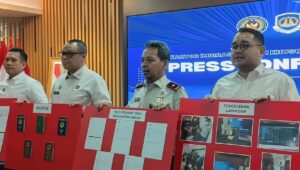 Lima WNA Diamankan Imigrasi Tangerang, Diduga Terlibat Judi Online Internasional