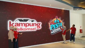 Telkomsel Buka Ruang Kreativitas Warga dan Pelajar Lewat Kampung Telkomsel dan Pesta Jawara