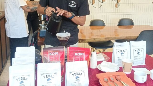Rahasia Membuat Kopi Tubruk Enak, Jangan Diaduk