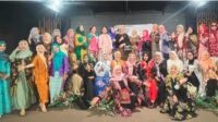 Rayakan Hari Batik Nasional, Swiss-Belhotel Serpong Angkat Motif Khas Tangsel Lewat Fashion Show