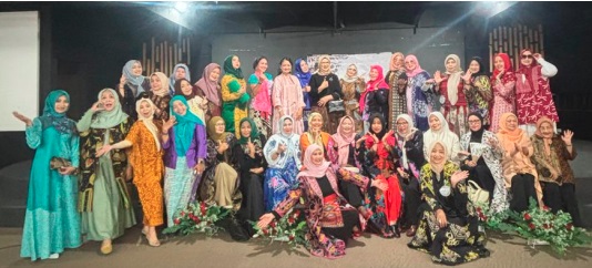 Rayakan Hari Batik Nasional, Swiss-Belhotel Serpong Angkat Motif Khas Tangsel Lewat Fashion Show